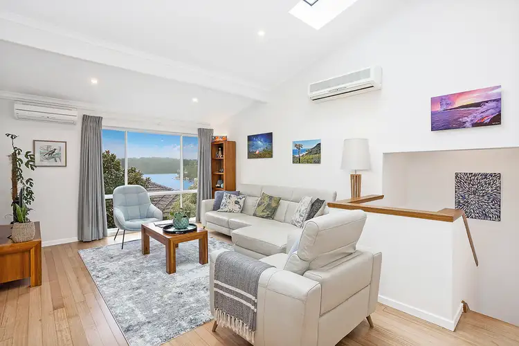 2A Marina Crescent, Gymea Bay NSW 2227