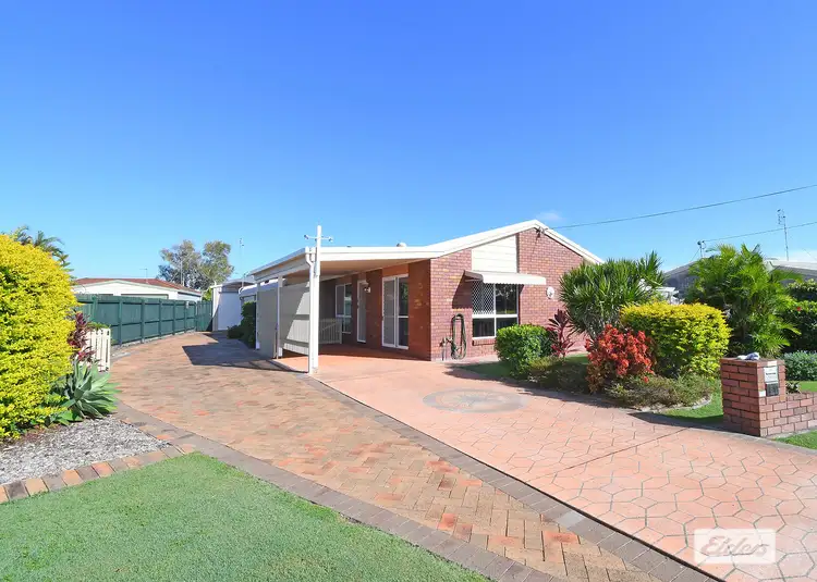 81 Limpus Street, Urangan QLD 4655