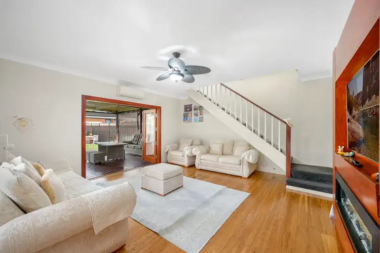 2 Orleton Place, Werrington County NSW 2747