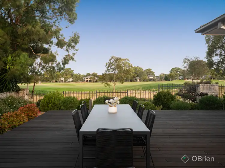 19 Commonwealth Terrace, Sandhurst VIC 3977