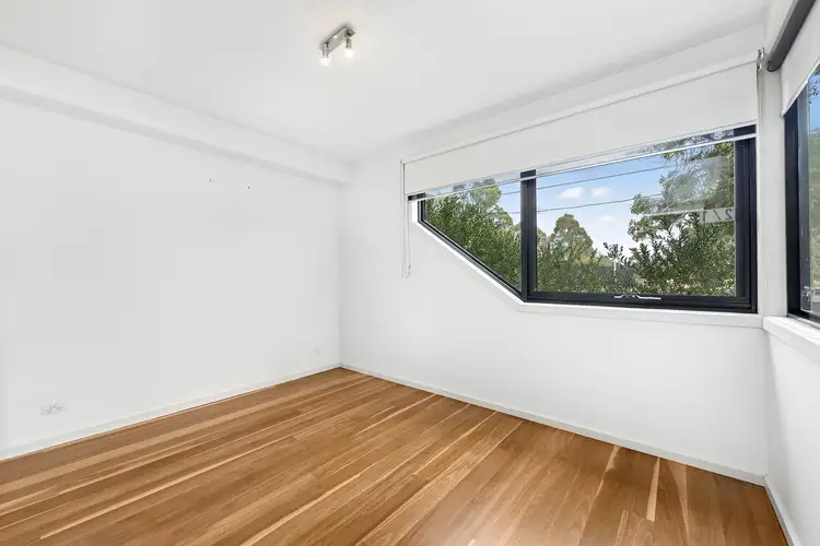 Fifth view of Homely apartment listing, 2/1 Griffiths Street, Reservoir VIC 3073