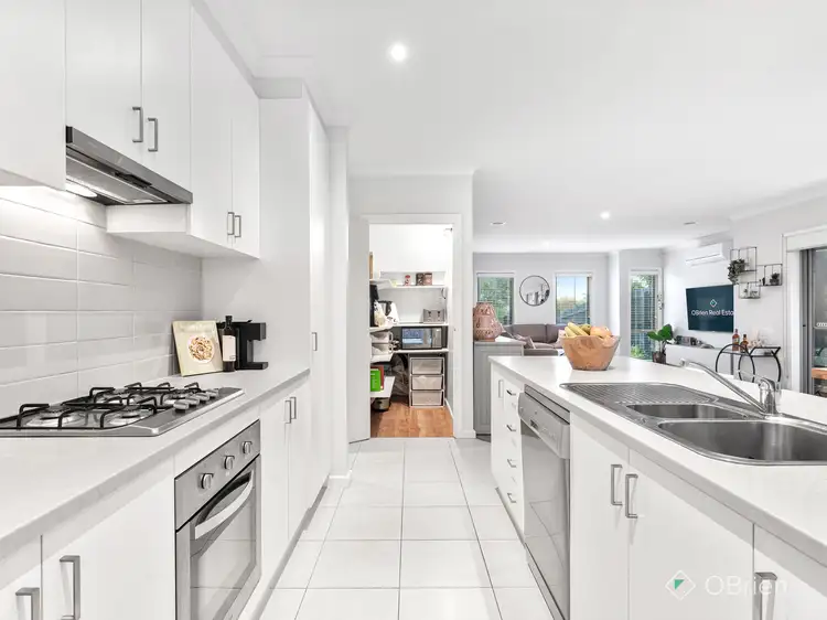 Third view of Homely house listing, 37 Lily Way, Skye VIC 3977