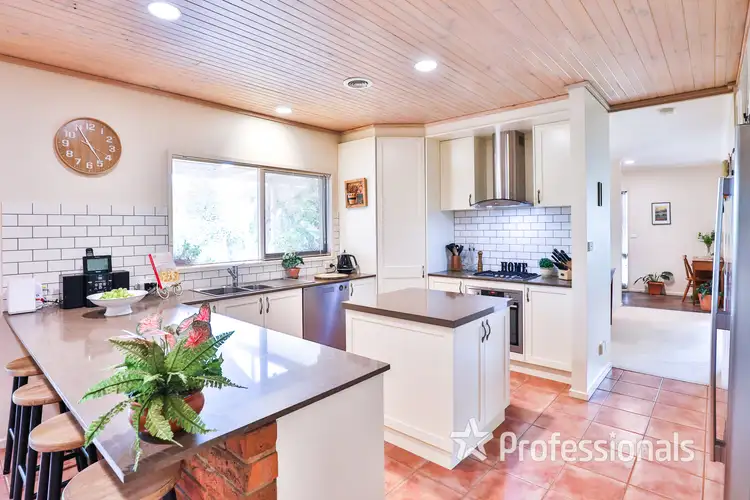 Fifth view of Homely house listing, 3 Massey Close, Mildura VIC 3500