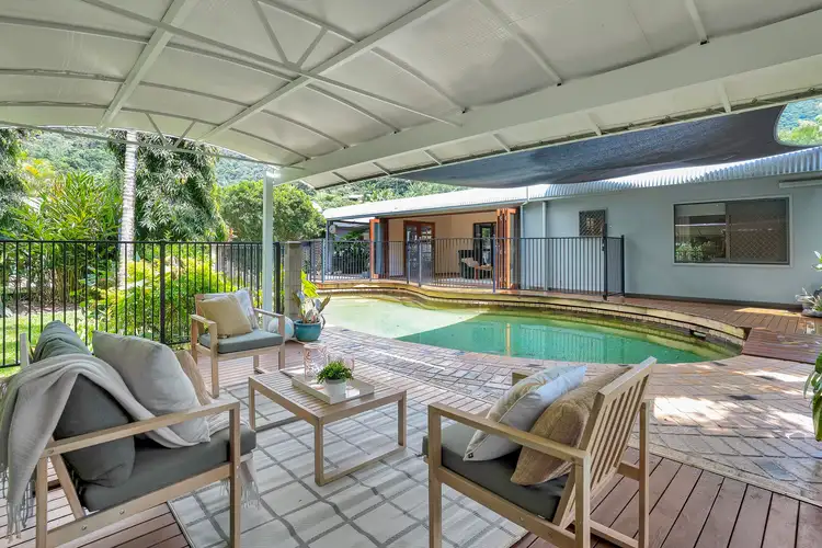 23 Cicero Close, Mooroobool QLD 4870
