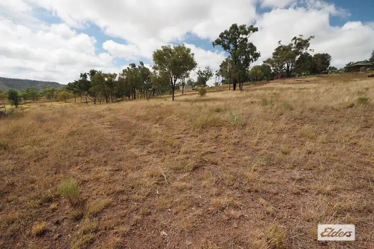 24 Mares Tail Lane, Springsure QLD 4722