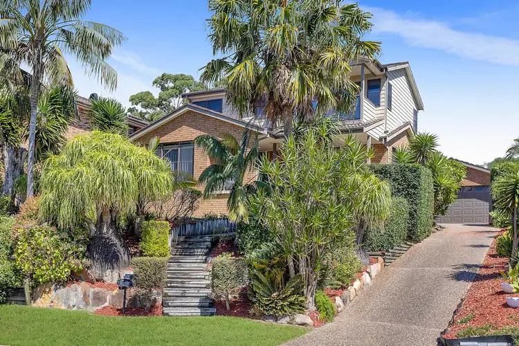 11 Mariner Road