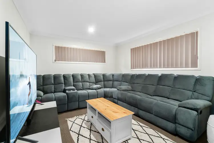 Fifth view of Homely house listing, 16 Hollyoak Crescent, Pimpama QLD 4209