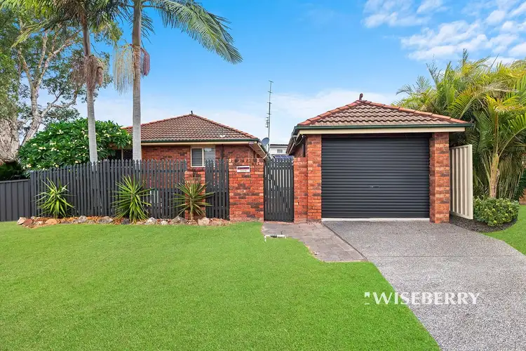 Second view of Homely semi-detached listing, 1/21 Fay Street, Lake Munmorah NSW 2259