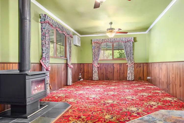 Sixth view of Homely house listing, 4 O'Donnell Street, Gordon VIC 3345