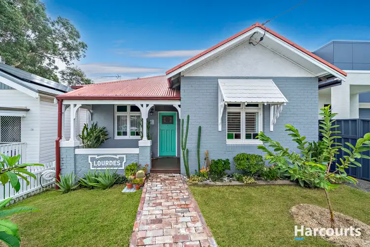 18 Margaret Street, Tighes Hill NSW 2297