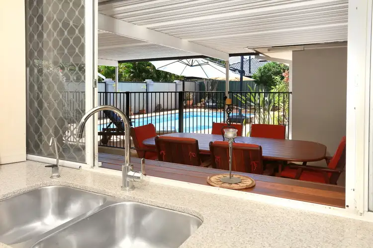 Second view of Homely house listing, 9 MacKay Close, Sorrento QLD 4217