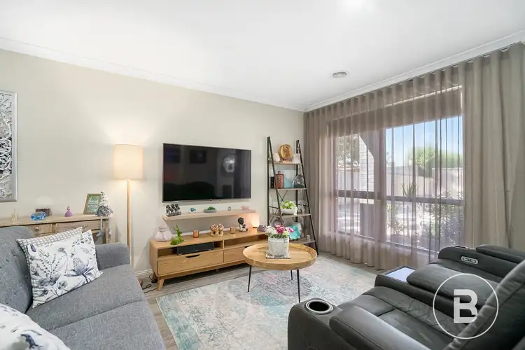 Second view of Homely townhouse listing, 2/118 Birdwood Avenue, Sebastopol VIC 3356