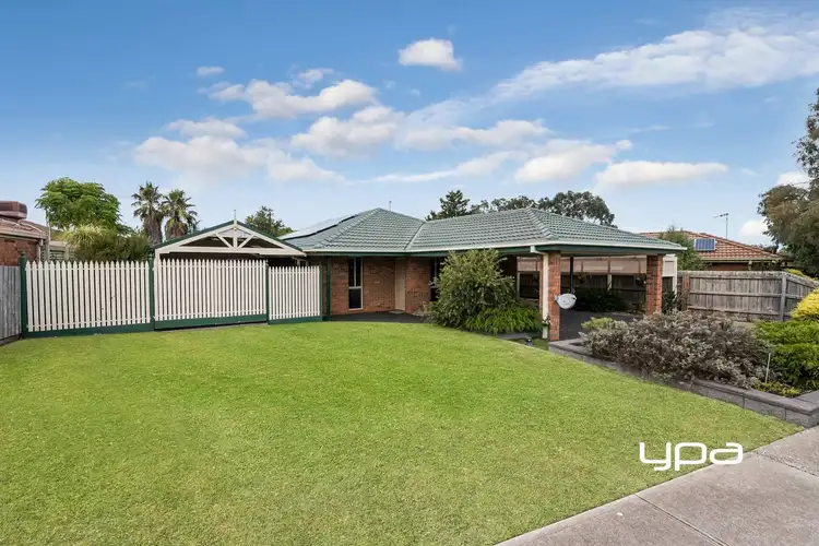 Second view of Homely house listing, 6 Hobson Court, Sunbury VIC 3429