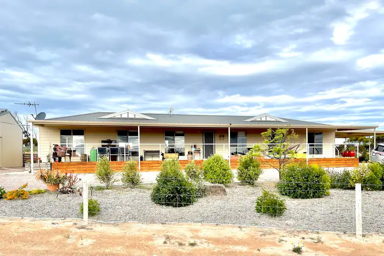 19 Laguna Avenue, Ceduna Waters SA 5690