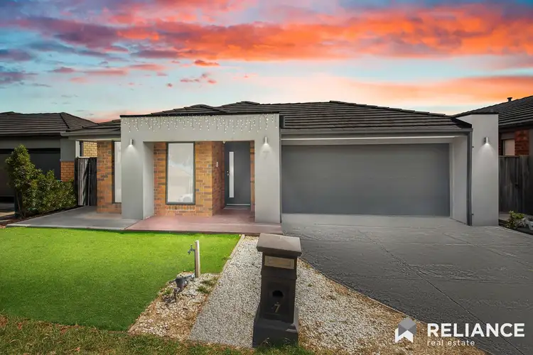 Second view of Homely house listing, 7 Felix Way, Tarneit VIC 3029