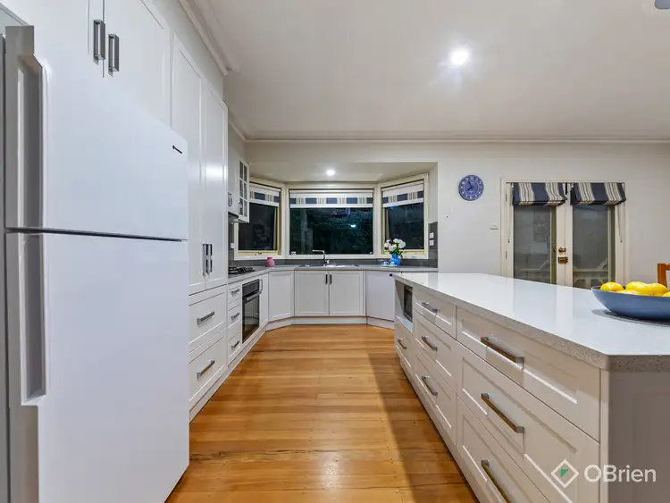 Second view of Homely house listing, 17 Hillview Place, Berwick VIC 3806