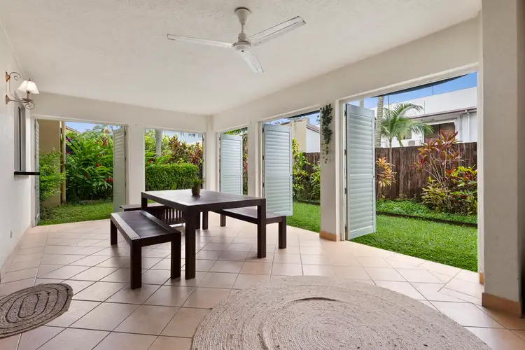 303/2-10 Greenslopes Street, Cairns North QLD 4870