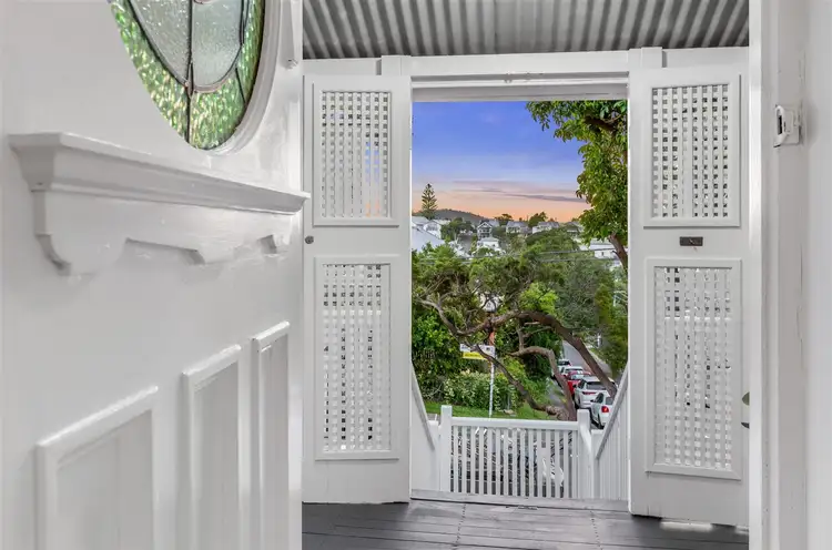 32 Zig Zag Street, Red Hill QLD 4059