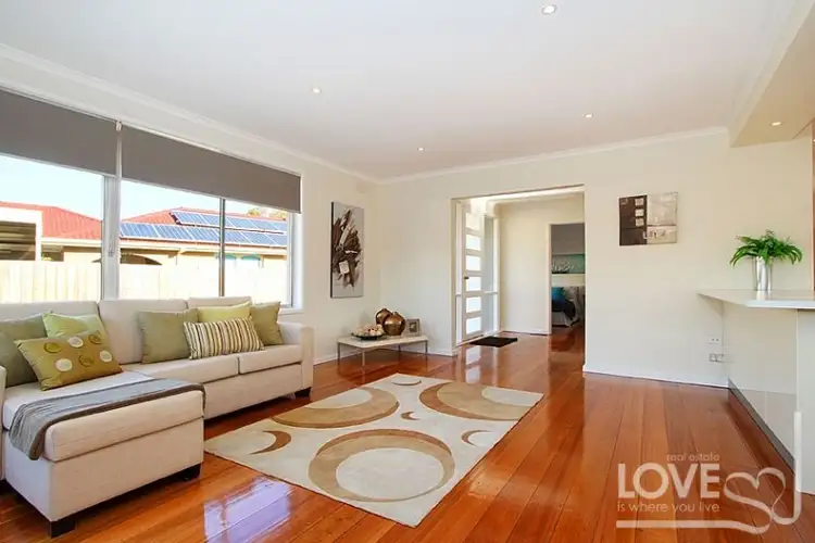Second view of Homely house listing, 5 Aldous Court, Epping VIC 3076