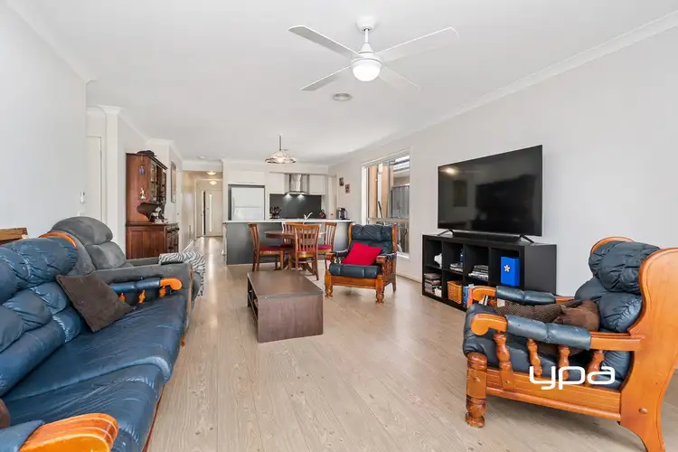 Fourth view of Homely house listing, 18 Geranium Drive, Sunbury VIC 3429