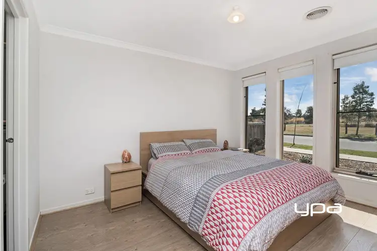 Sixth view of Homely house listing, 18 Geranium Drive, Sunbury VIC 3429