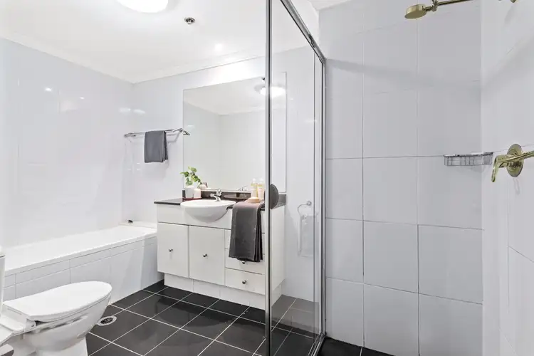 Sixth view of Homely apartment listing, 117/298 Sussex Street, Sydney NSW 2000