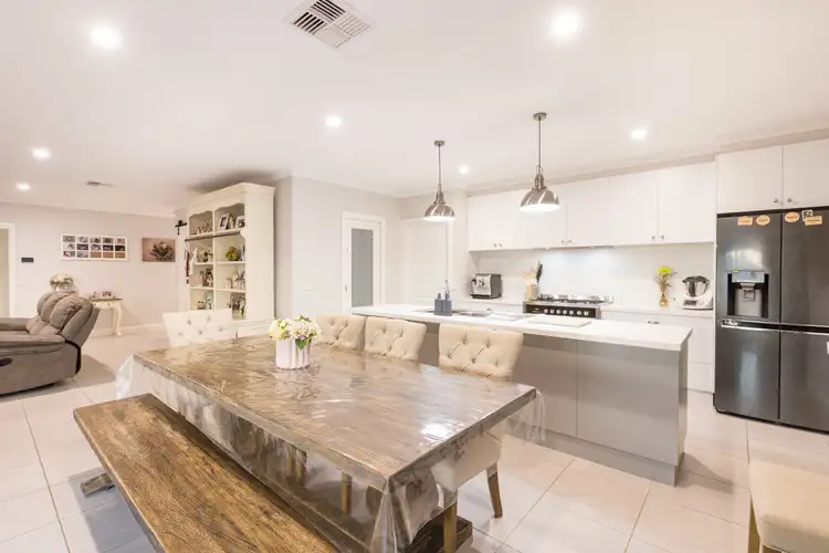 Sixth view of Homely house listing, 606 Riverside Avenue, Mildura VIC 3500