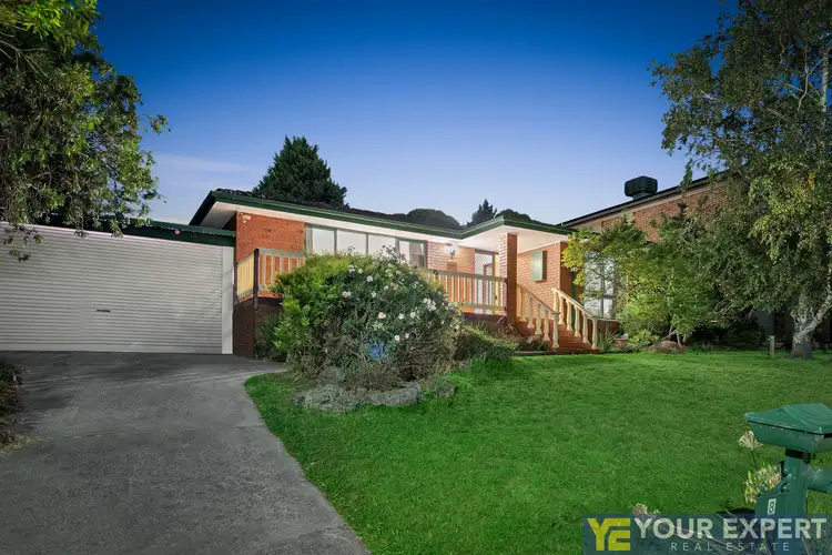 8 Pickersgill Court, Endeavour Hills VIC 3802