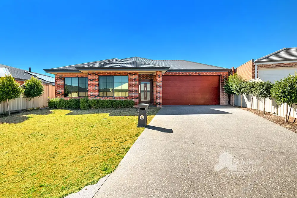 Main view of Homely house listing, 4 Hematite Way, Australind WA 6233