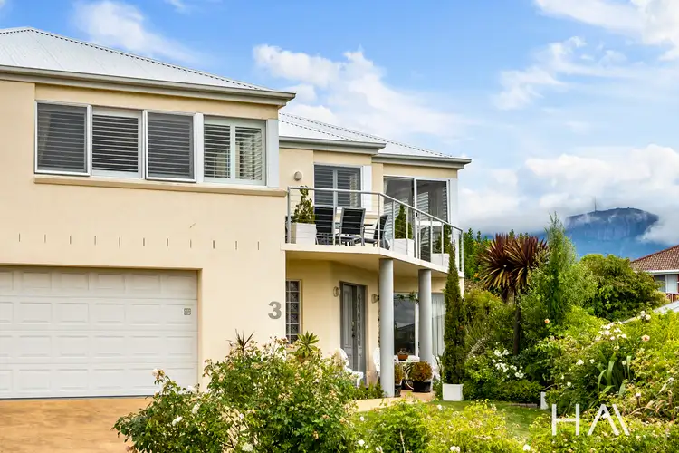 3 Rose Court, Sandy Bay TAS 7005