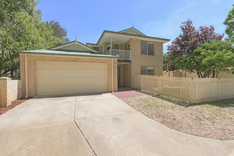 33 Petrel Close, Wilson WA 6107