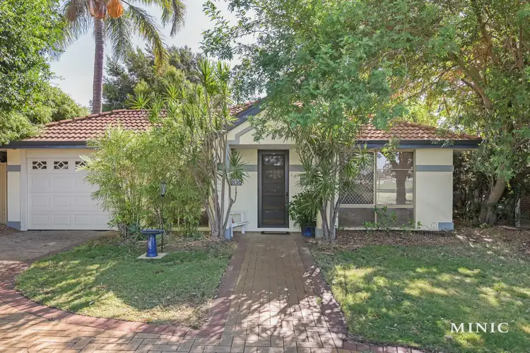 4/87 Leach Highway, Wilson WA 6107