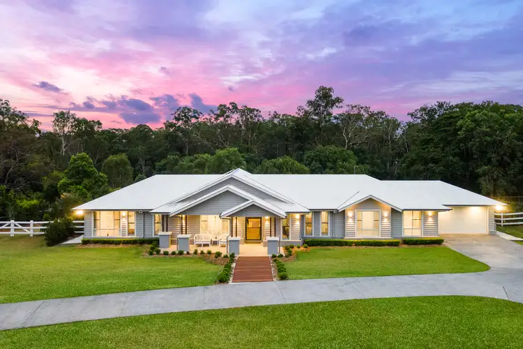 2 Fletcher Close, Camp Mountain QLD 4520