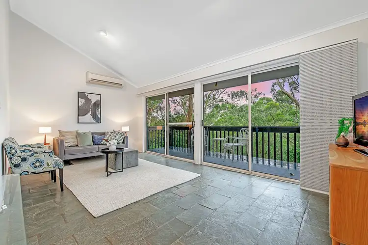 22 Angophora Place, Pennant Hills NSW 2120