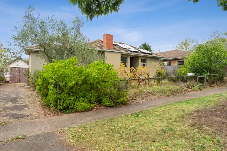 15 Jarrah Street