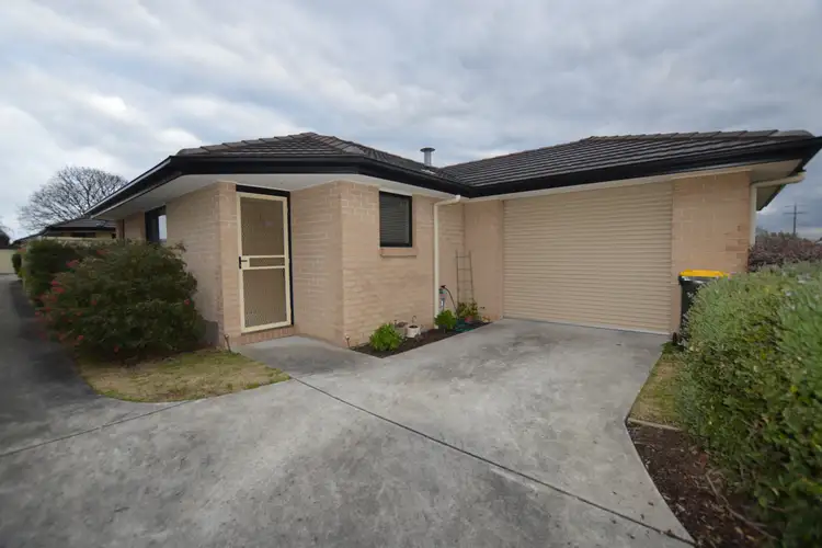 1/13 Hassett Street