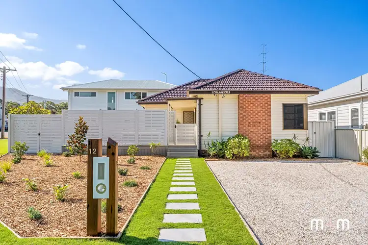12 Neville Avenue, Russell Vale NSW 2517