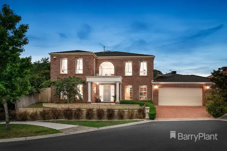 2 Latham Close