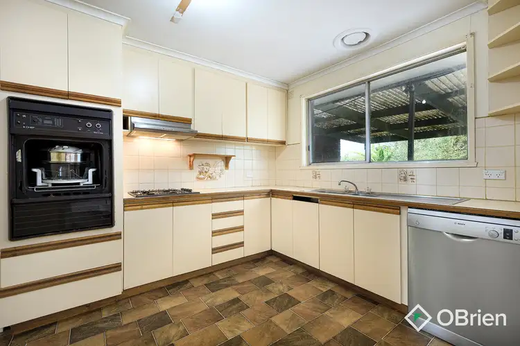 Fifth view of Homely house listing, 4 Baxter Crescent, Baxter VIC 3911