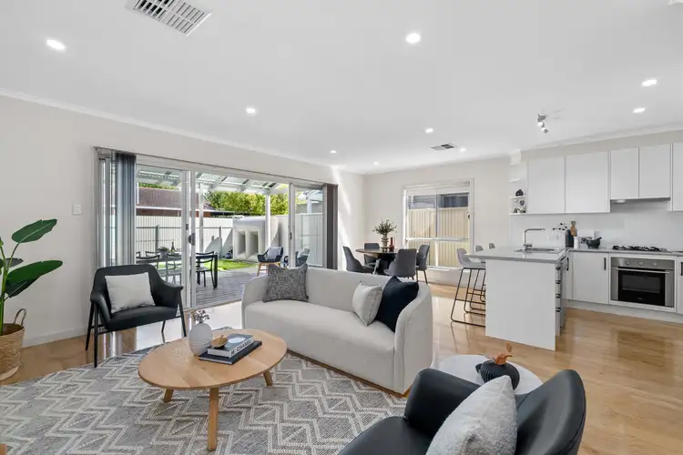 4 Sampson Road, Mitchell Park SA 5043