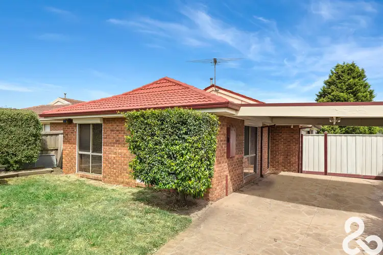 208 Roycroft Avenue, Mill Park VIC 3082