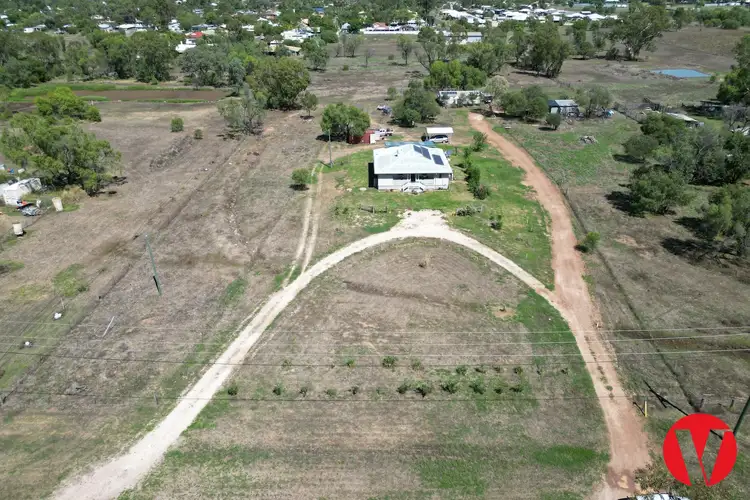 105 Edwardes Street, Roma QLD 4455