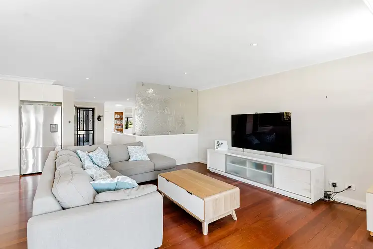 Sixth view of Homely house listing, 10 Karoola Street, Narraweena NSW 2099