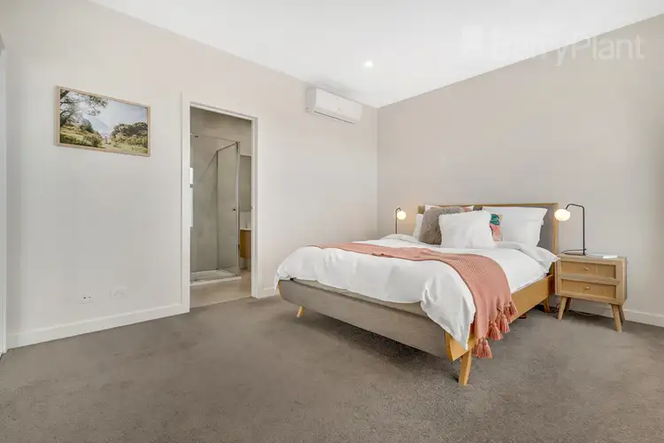 Fifth view of Homely townhouse listing, 1/98 Barry Street, Reservoir VIC 3073