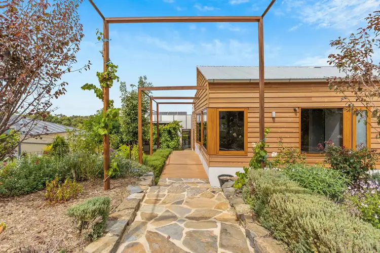 8 Berwick Crescent, Strathalbyn SA 5255