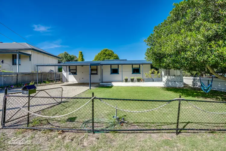 18 Walker Street, Hayborough SA 5211