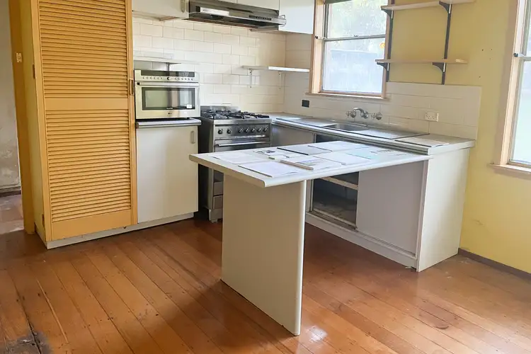 Fifth view of Homely house listing, 4 Gabonia Avenue, Watsonia VIC 3087
