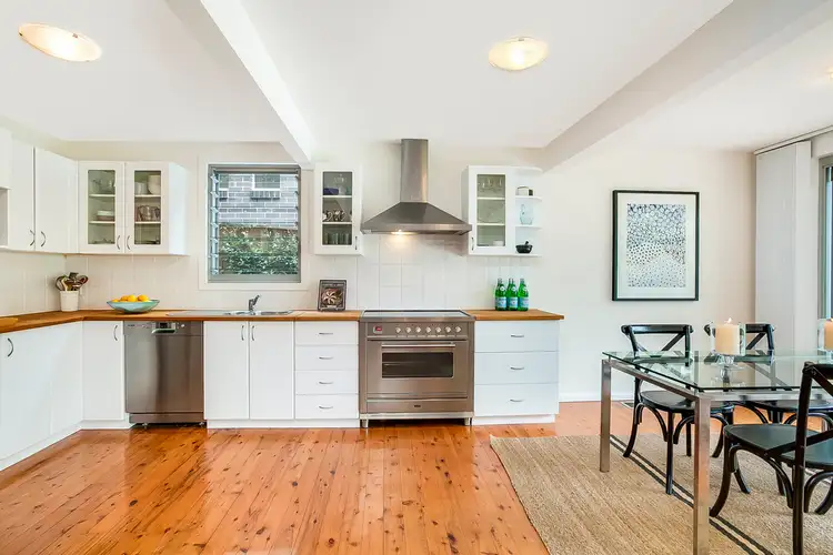 Sixth view of Homely house listing, 10 Sugarloaf Crescent, Castlecrag NSW 2068