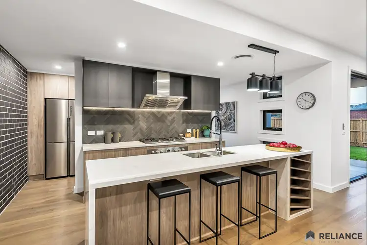 7 Poppy Street, Mickleham VIC 3064