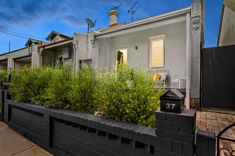 37 Farr Street, Banksia NSW 2216